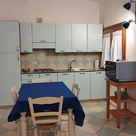 Casa Olivo Le Ginestre كوستا ري